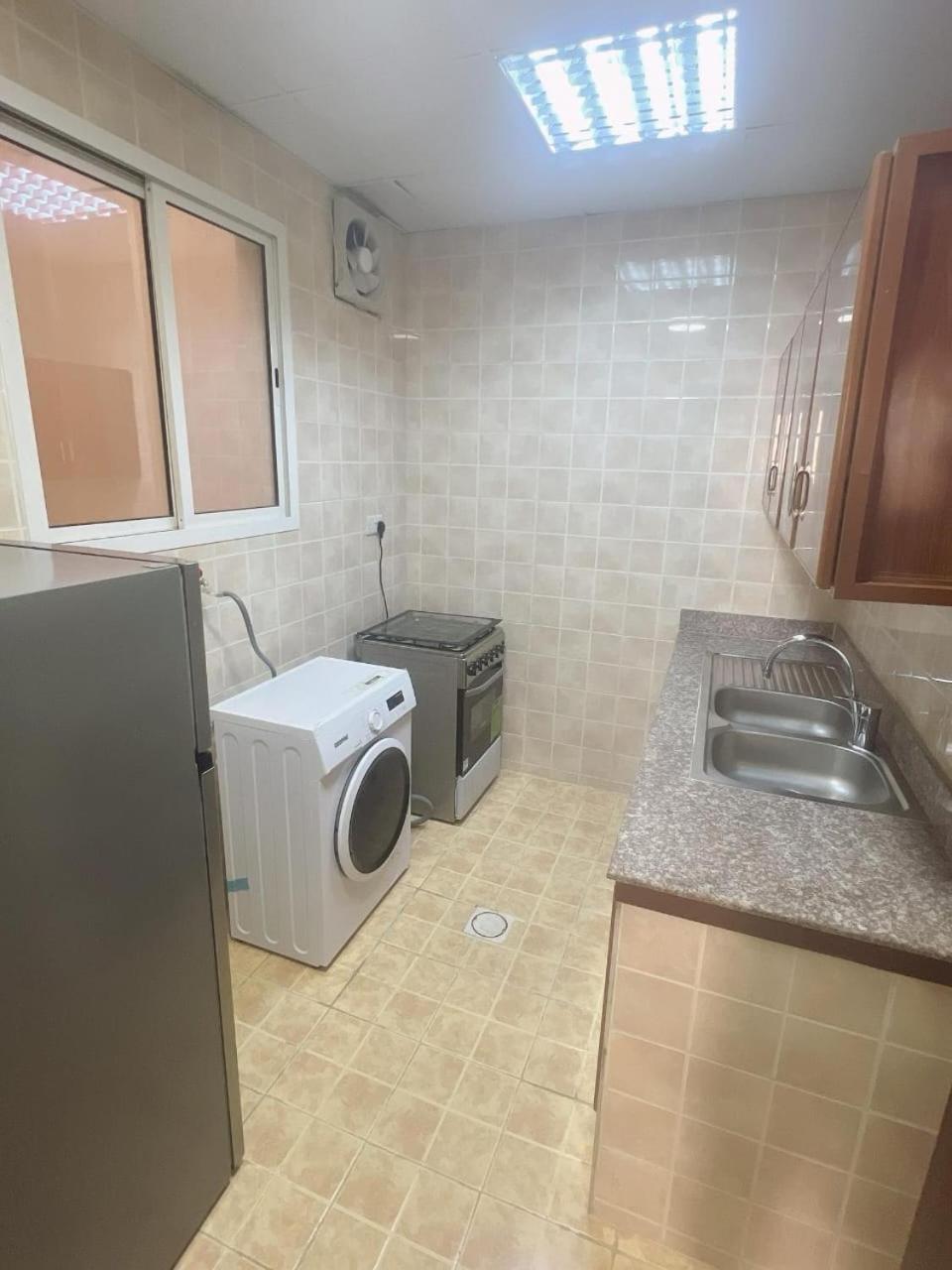 Golden Seasons Furnished 9 Apartmán